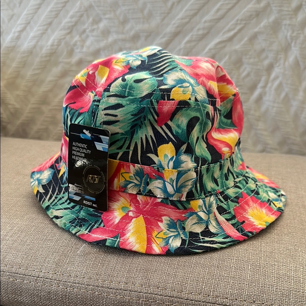 NWT Floral Bucket Hat